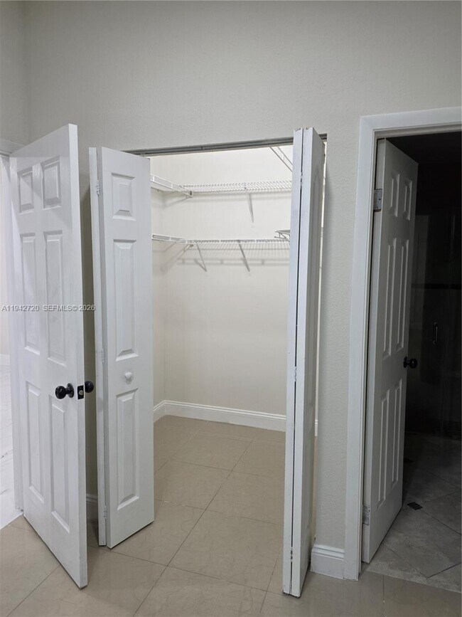 Building Photo - 3832 NW 107th Way