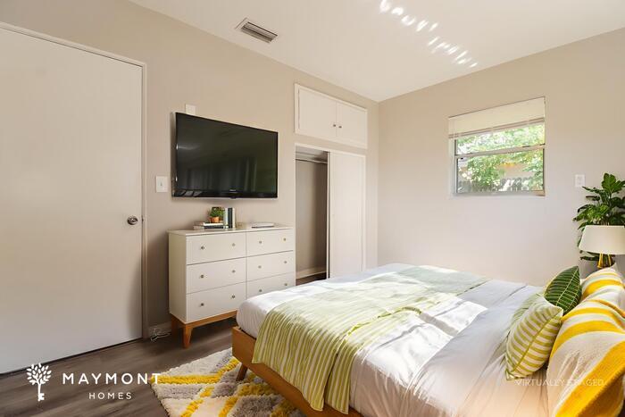 Building Photo - 10849 60th Ave N