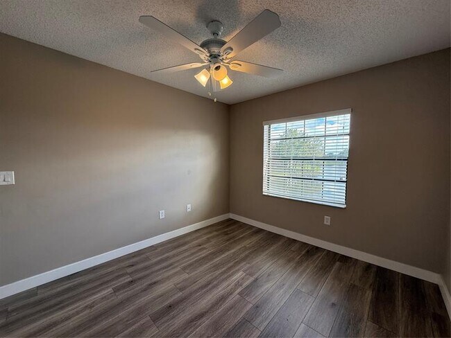 Building Photo - 10790 NW 14th St