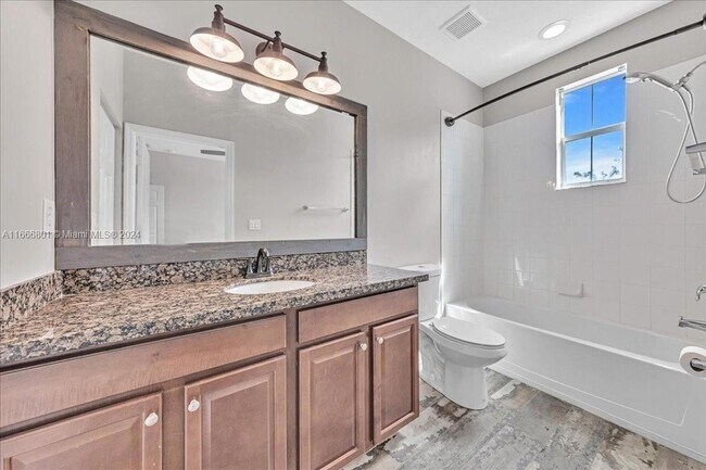 Building Photo - 995 SW 147th Ave