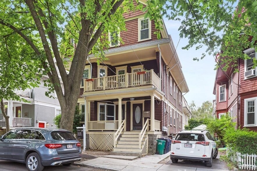 Primary Photo - 17 Granville Rd