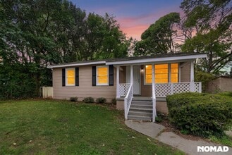 Building Photo - 3217 Cotton St