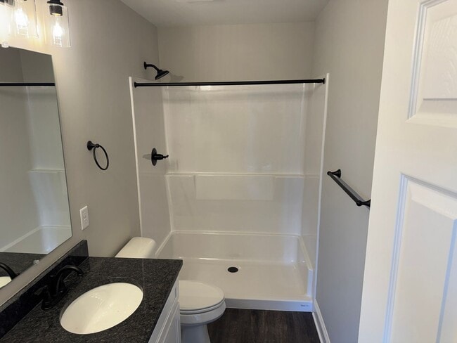 Building Photo - Brand New 3BR Townhouse