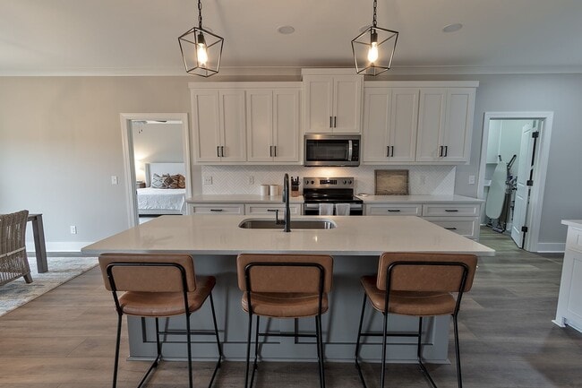 Building Photo - Available June 1, 2026