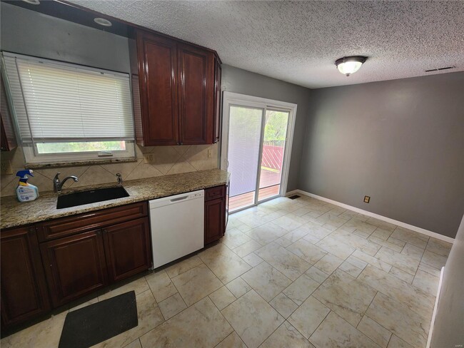 Building Photo - 720 Islamorada Dr