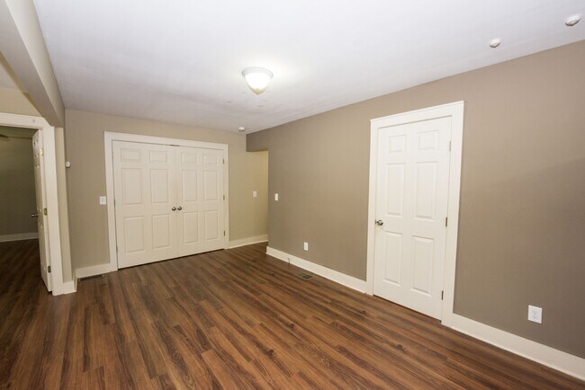 Building Photo - 108 Mimosa Ave