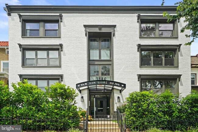 Building Photo - 3540 Rock Creek Church Rd NW
