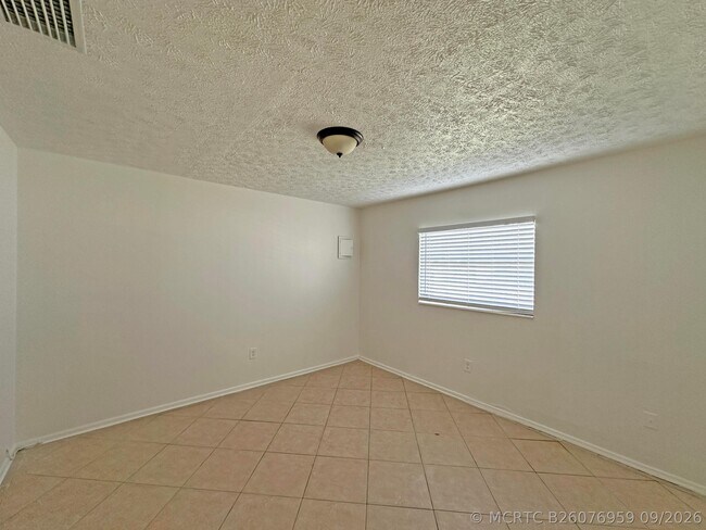 Building Photo - 1107 N 21st St
