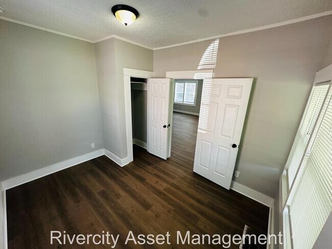 Building Photo - Move-In Ready! Stunning 4-Bedroom, 2-Bath ...