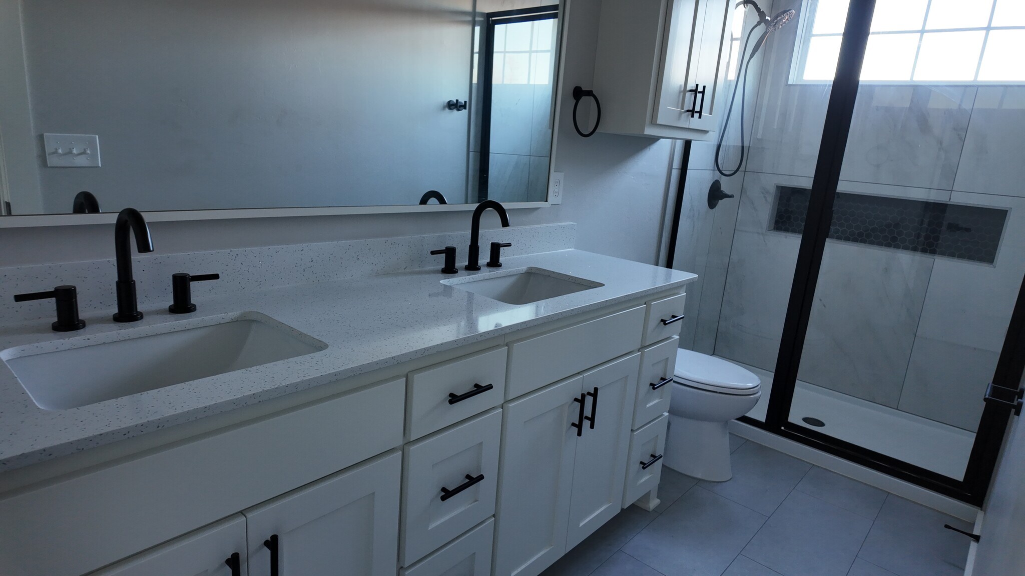 Building Photo - 4617 S East Ave