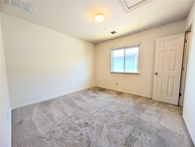 Building Photo - 18410 Mammoth Cave Blvd