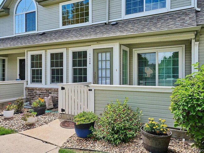 Building Photo - Charming 4BR Townhome in Thornton