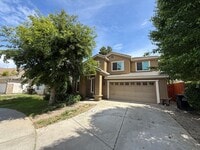 Building Photo - 4 Bed| 3 Bath | 1702 SF | Two Story | Tenant pays $175 monthly for WS&G