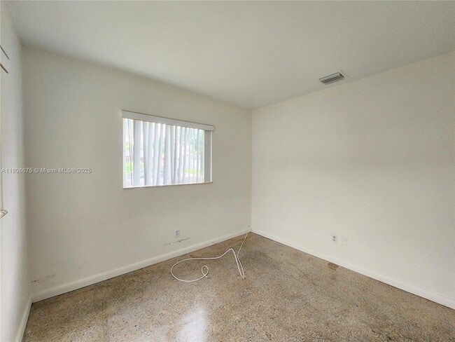 Building Photo - 1564 NW 31st Way
