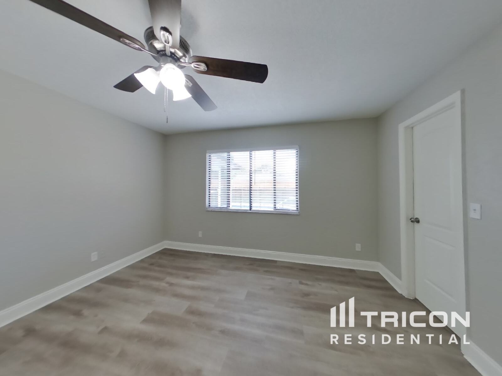 Building Photo - 2360 Date Palm Dr