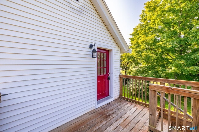 Building Photo - 858 Worthington Ridge