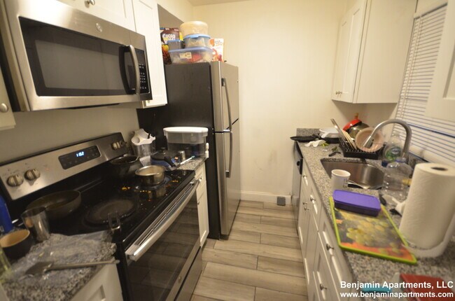 Building Photo - 774 Columbus Ave