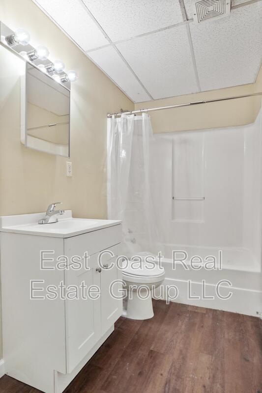 Building Photo - 2068C Virts Ln