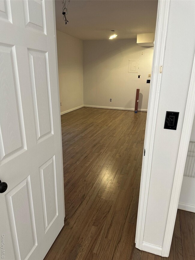 Building Photo - 40-14 60th St