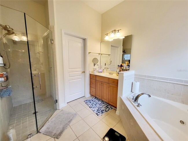 Building Photo - 929 SW 83rd Terrace