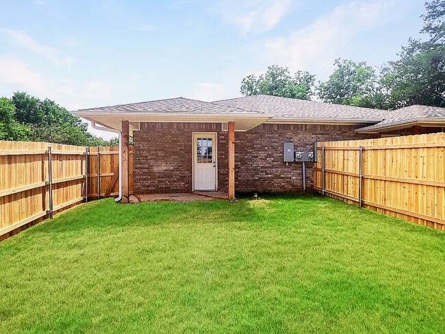 Building Photo - Newly Built 3-Bed Duplex – Bright, Cozy & ...