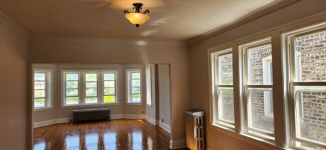 Building Photo - 7944 S Lafayette Ave