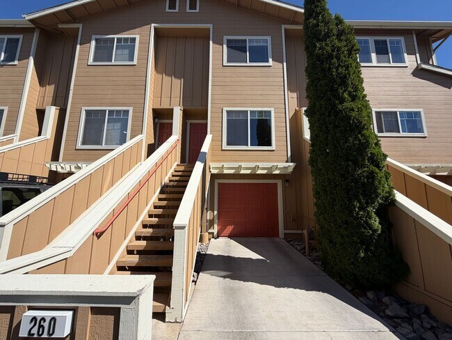 Building Photo - 260 John Eugene Ct