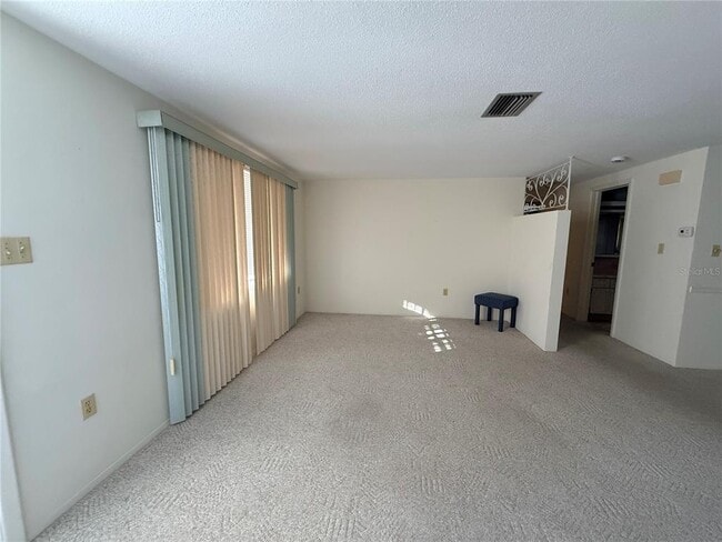 Building Photo - 10502 Laburnum Dr