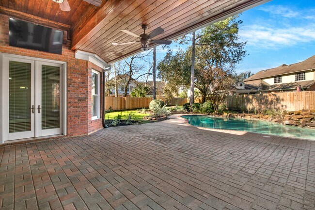 Building Photo - 13714 Gainesway Dr