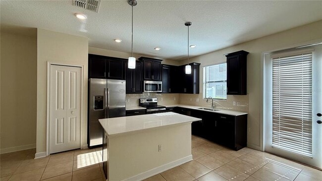 Building Photo - 8548 Zoeller Hills Dr