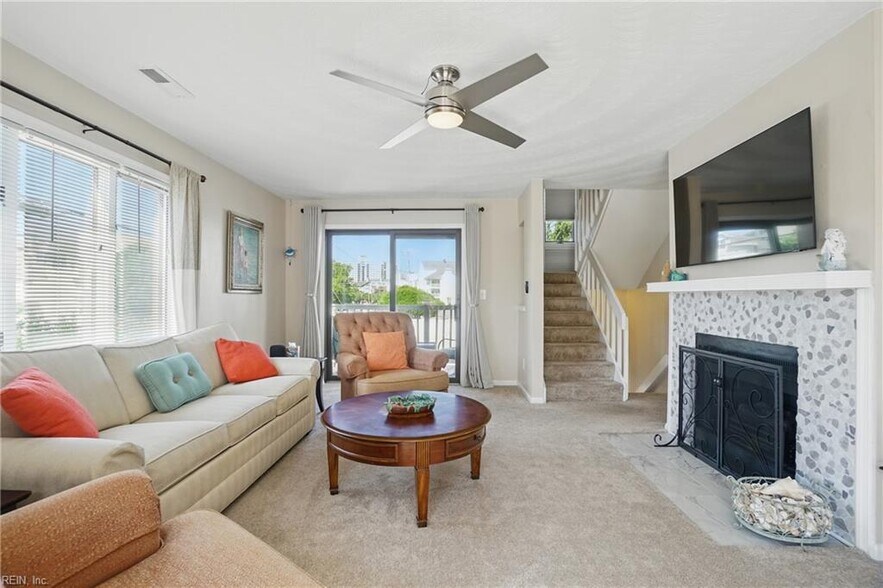 Building Photo - 2301 Beach Castle Ln