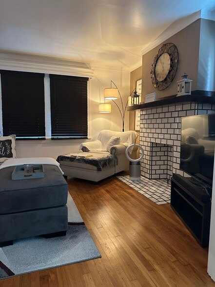 Building Photo - 3342 Bookman Ave