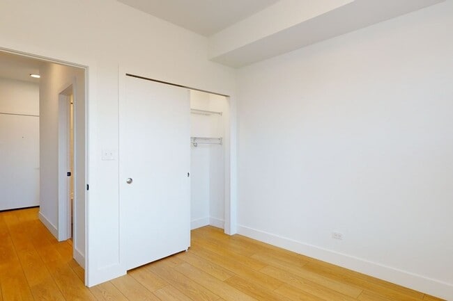 Floorplan - 5411-5421 S. Ellis Avenue