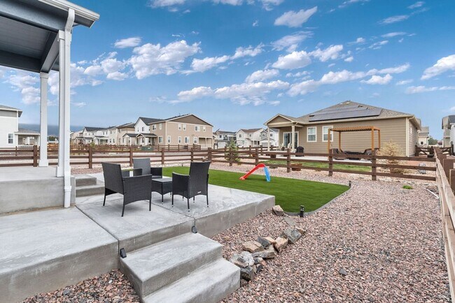 Building Photo - 2186 Prairie Smoke Dr