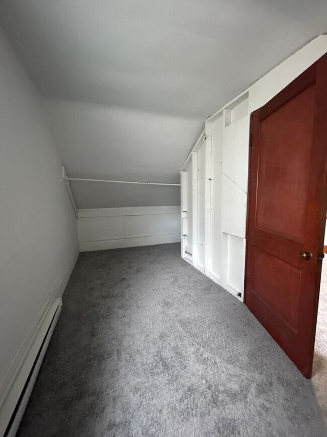 Building Photo - wat247