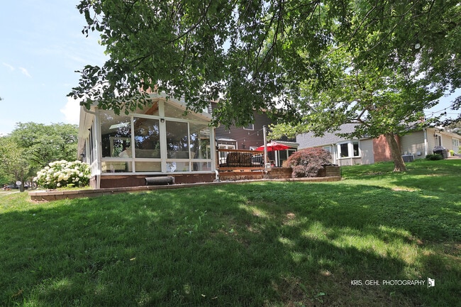Building Photo - 1221 Creekside Dr
