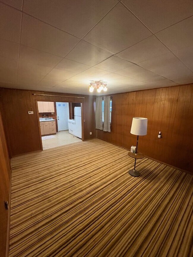 Building Photo - Single Family Home in East Peoria IL