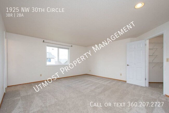 Building Photo - Cozy Prune Hill 3BD On Quiet Cul-de-sac In...