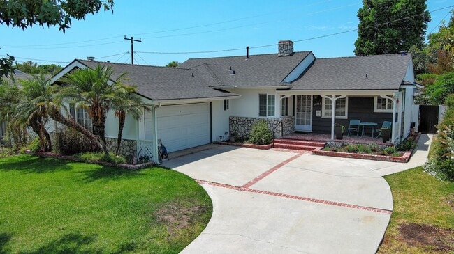 Primary Photo - 4 Bed 2 Bath House in East Whittier Availa...