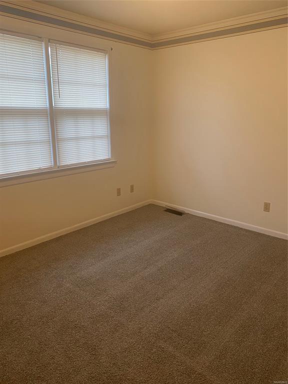 Building Photo - 2052 Midway St