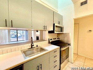 Building Photo - 8642 Fredericksburg Rd