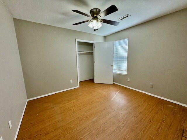 Building Photo - 1295 N Boxley Ave