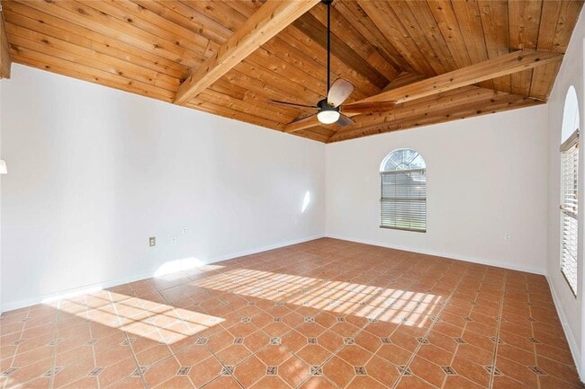 Building Photo - 8707 Orchard Ln
