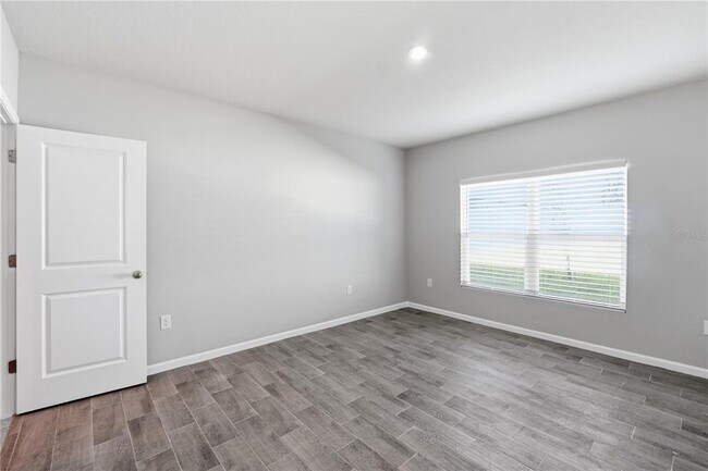 Building Photo - 1530 Finnigan Cir