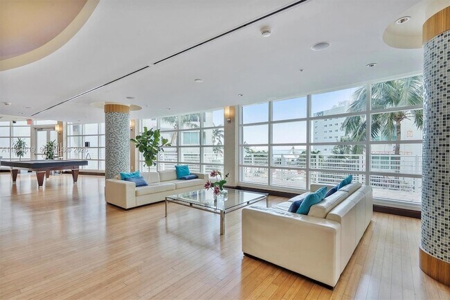 Building Photo - 244 Biscayne Blvd