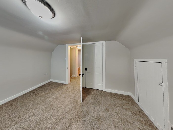 Building Photo - 3113 Offutt Rd