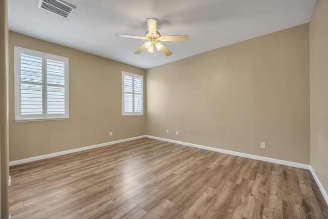Building Photo - 2736 San Juan Rd