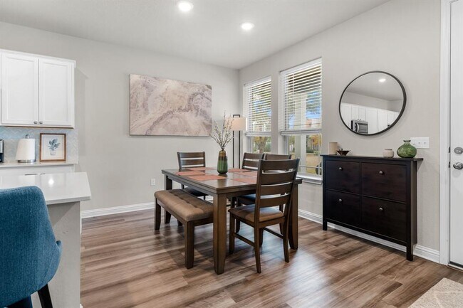 Building Photo - 8109 Mandela Bend