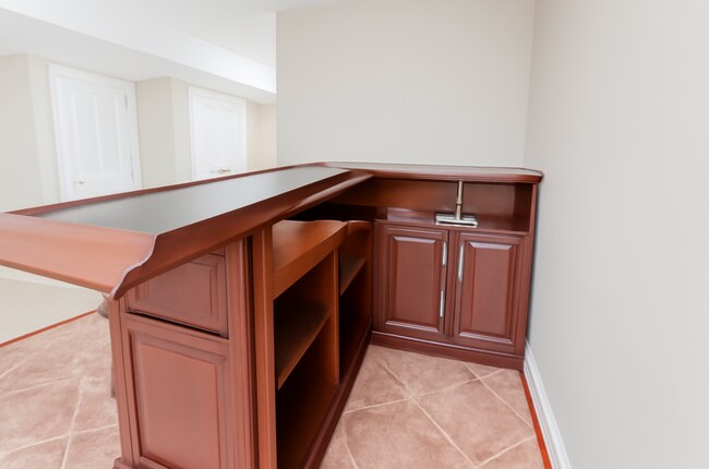 Building Photo - 3164 Lawrin Ct