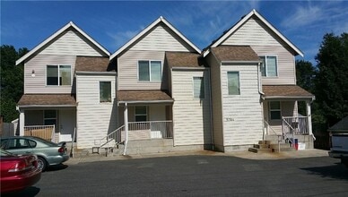 Building Photo - 5786 Portal Way